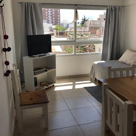 Dto Nuevo Barrio Universitario II , Wifi Y Cochera-Check In Express-Pet Friendly Bahía Blanca 外观 照片