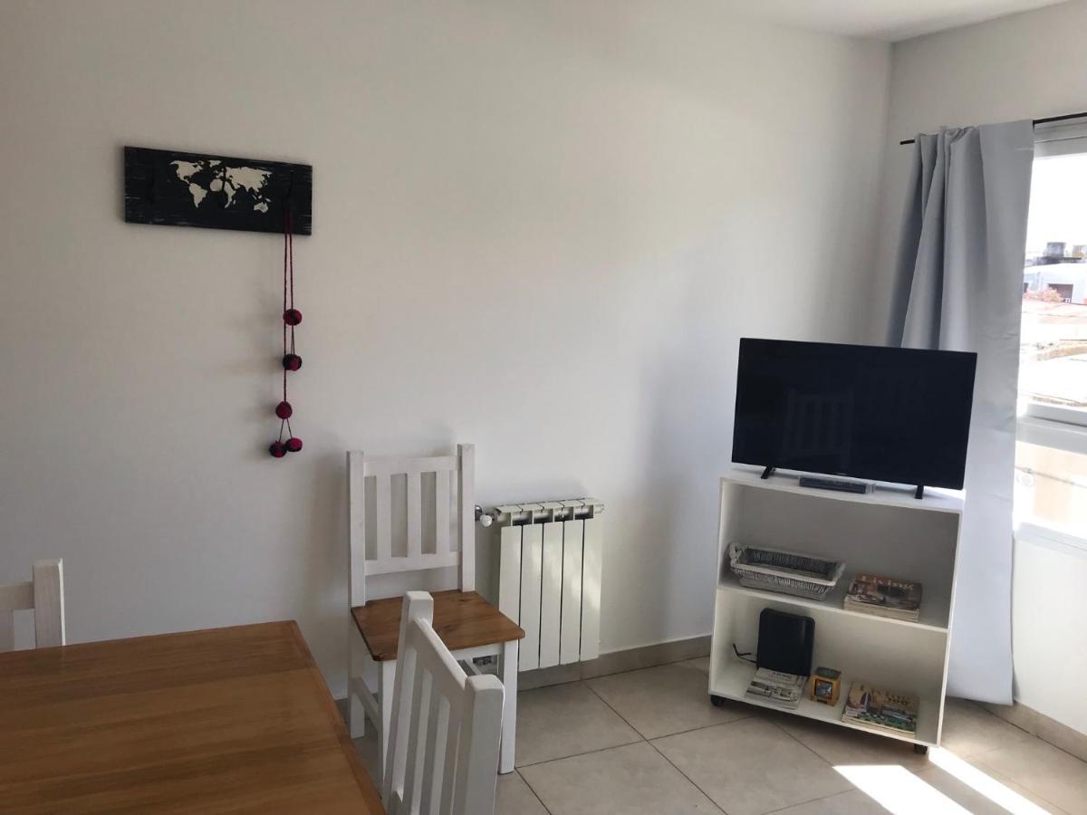 Dto Nuevo Barrio Universitario II , Wifi Y Cochera-Check In Express-Pet Friendly Bahía Blanca 外观 照片