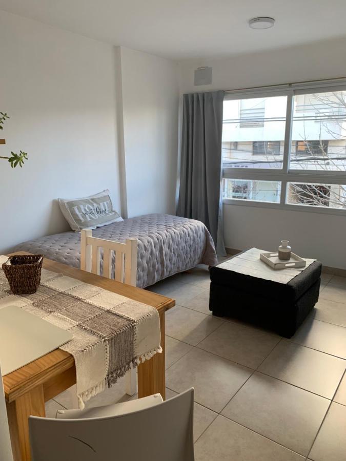 Dto Nuevo Barrio Universitario II , Wifi Y Cochera-Check In Express-Pet Friendly Bahía Blanca 外观 照片