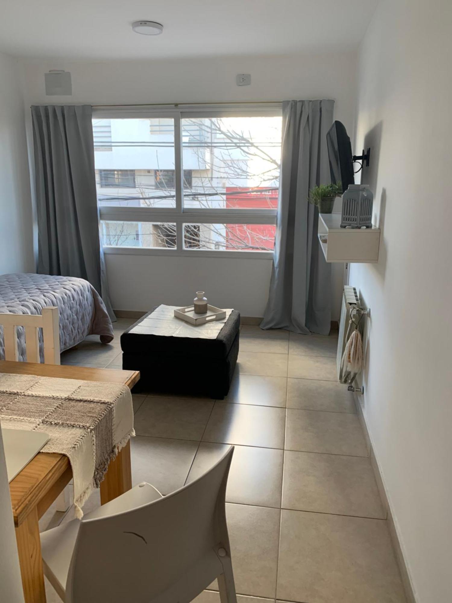 Dto Nuevo Barrio Universitario II , Wifi Y Cochera-Check In Express-Pet Friendly Bahía Blanca 外观 照片