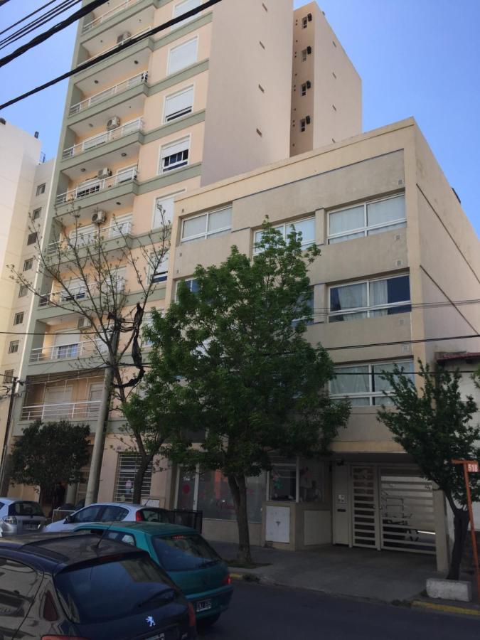 Dto Nuevo Barrio Universitario II , Wifi Y Cochera-Check In Express-Pet Friendly Bahía Blanca 外观 照片